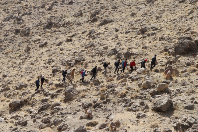 Lösemili çocuklar için Kalus Dağı'na tırmandılar